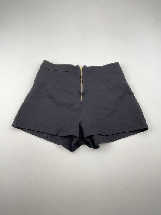 Short Negro Fashion Nova