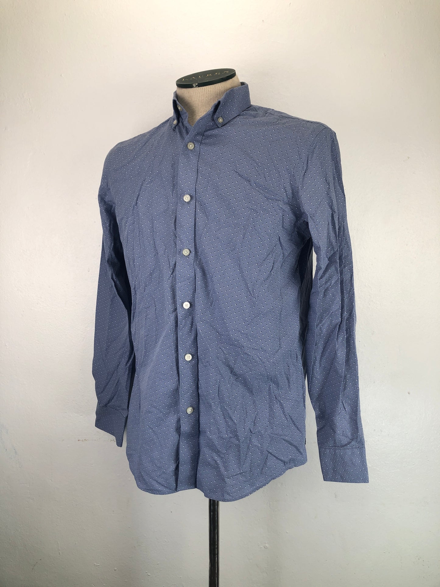 Camisa Gris Azulado de Lunares Standard Fit