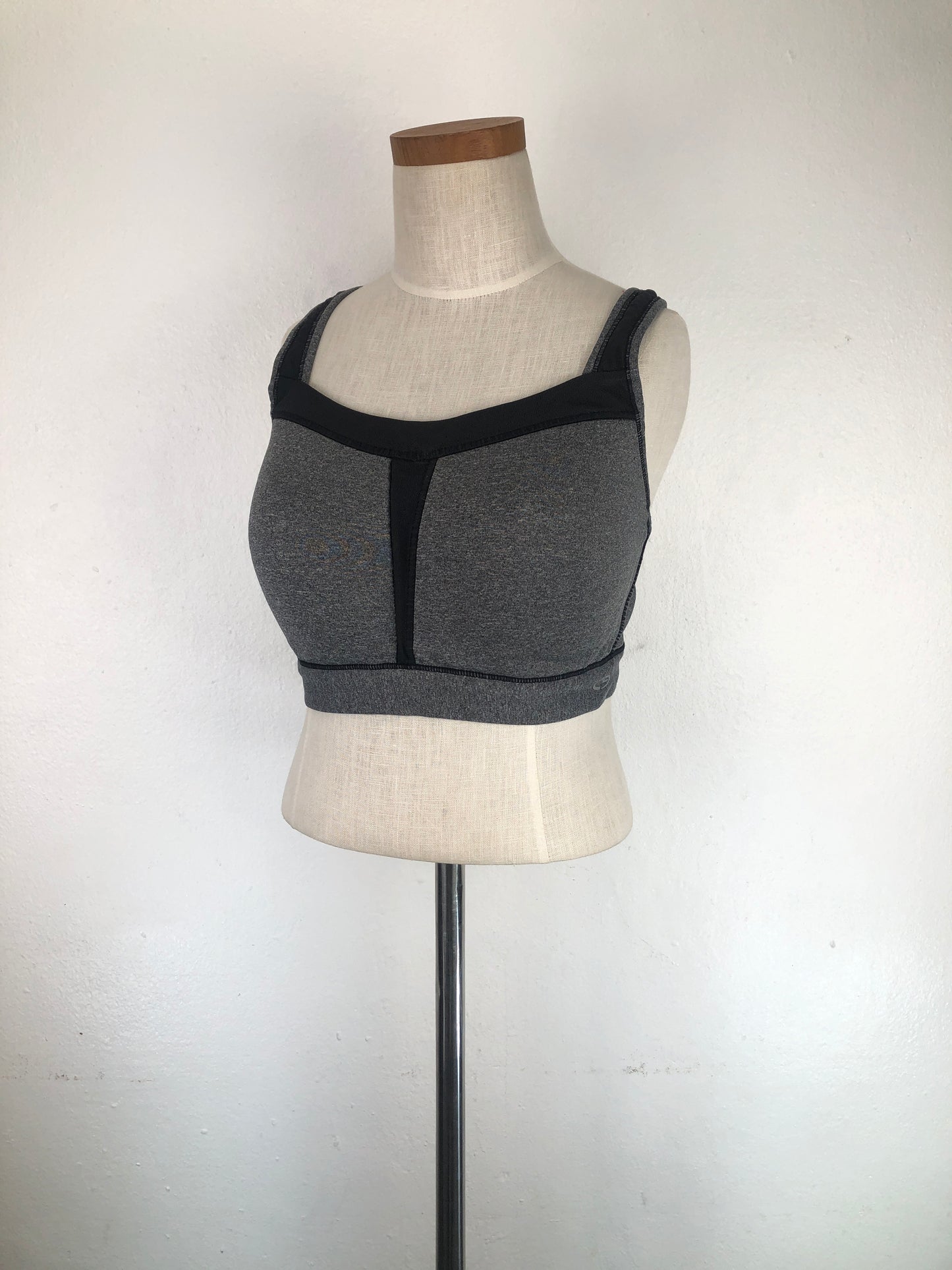 Blusita Gris Deportivo Champion