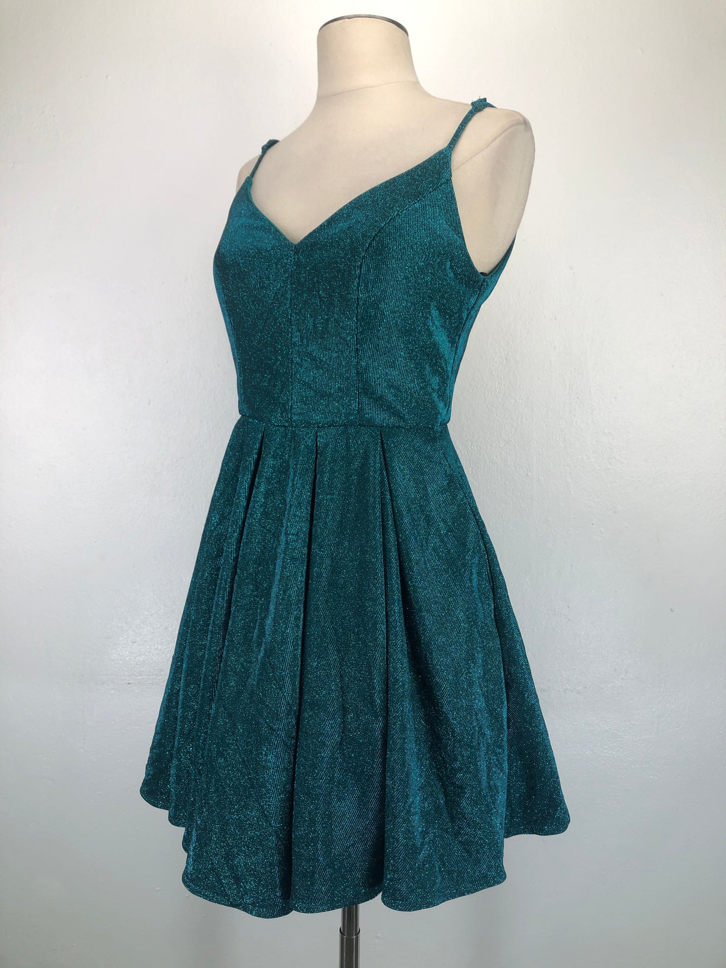 Vestido de Fiesta Verde Brillo B. Darlin