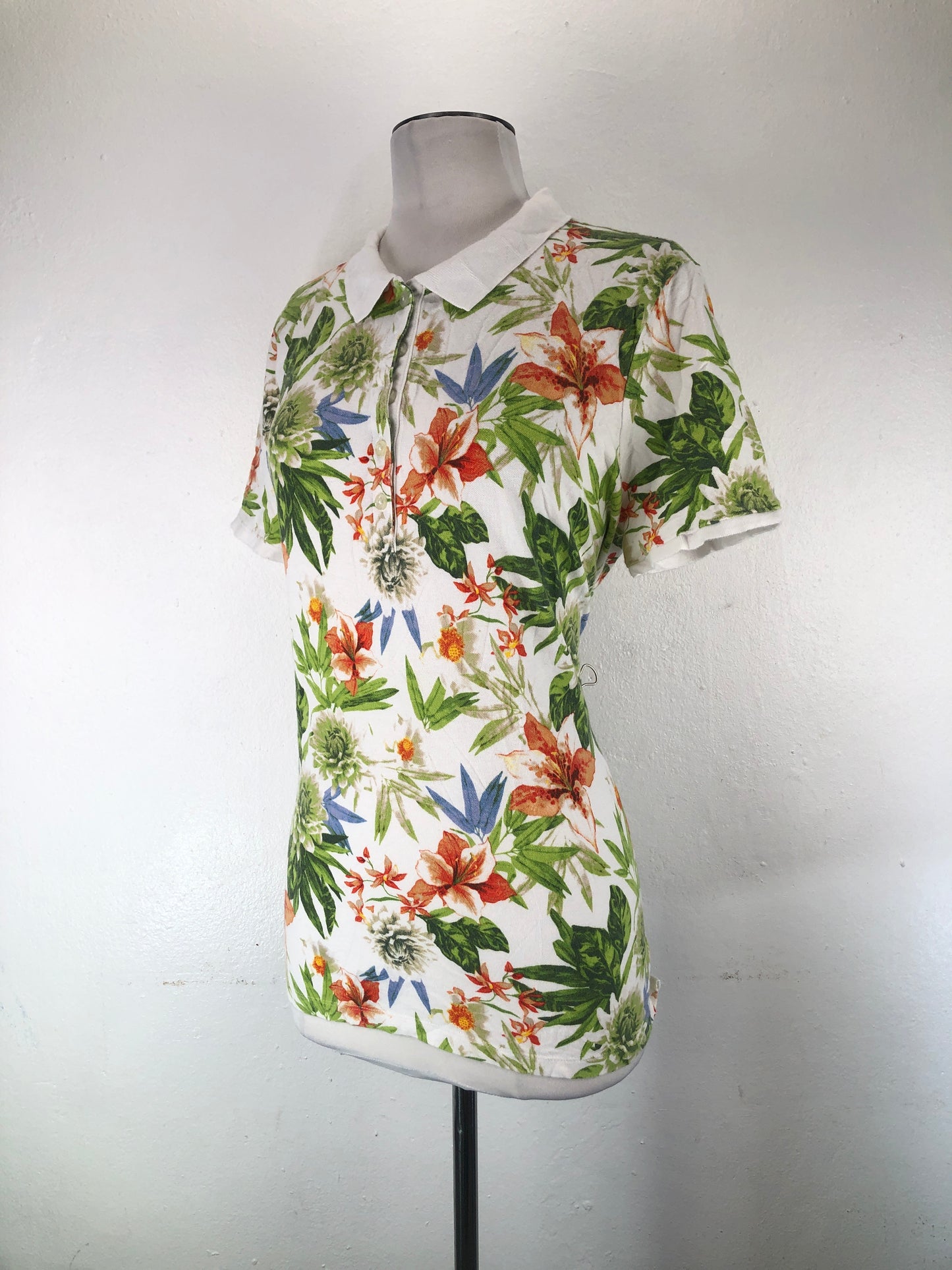 Camiseta Crema Floral Laura Scott