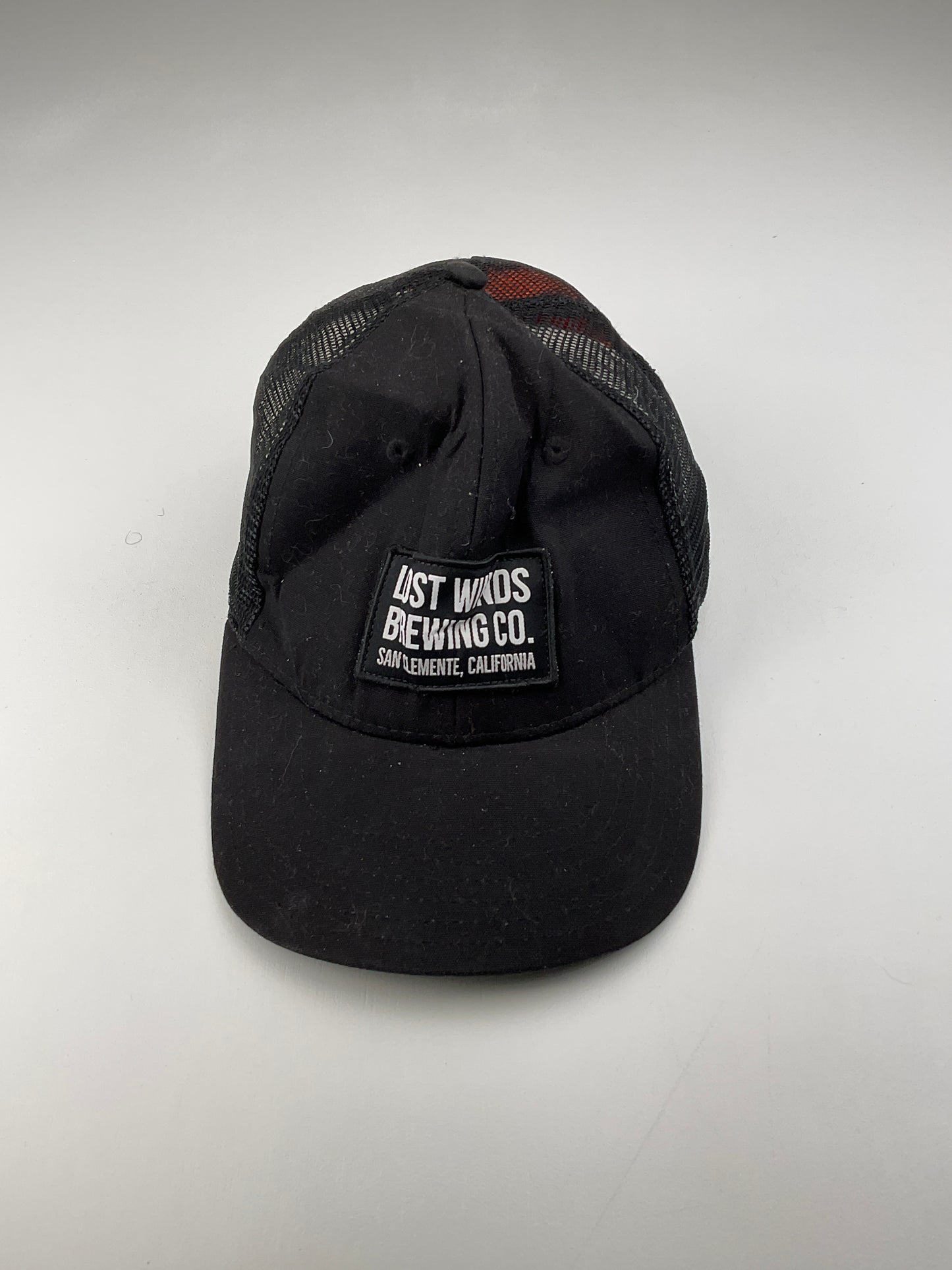 Gorra Negro Lost Winon