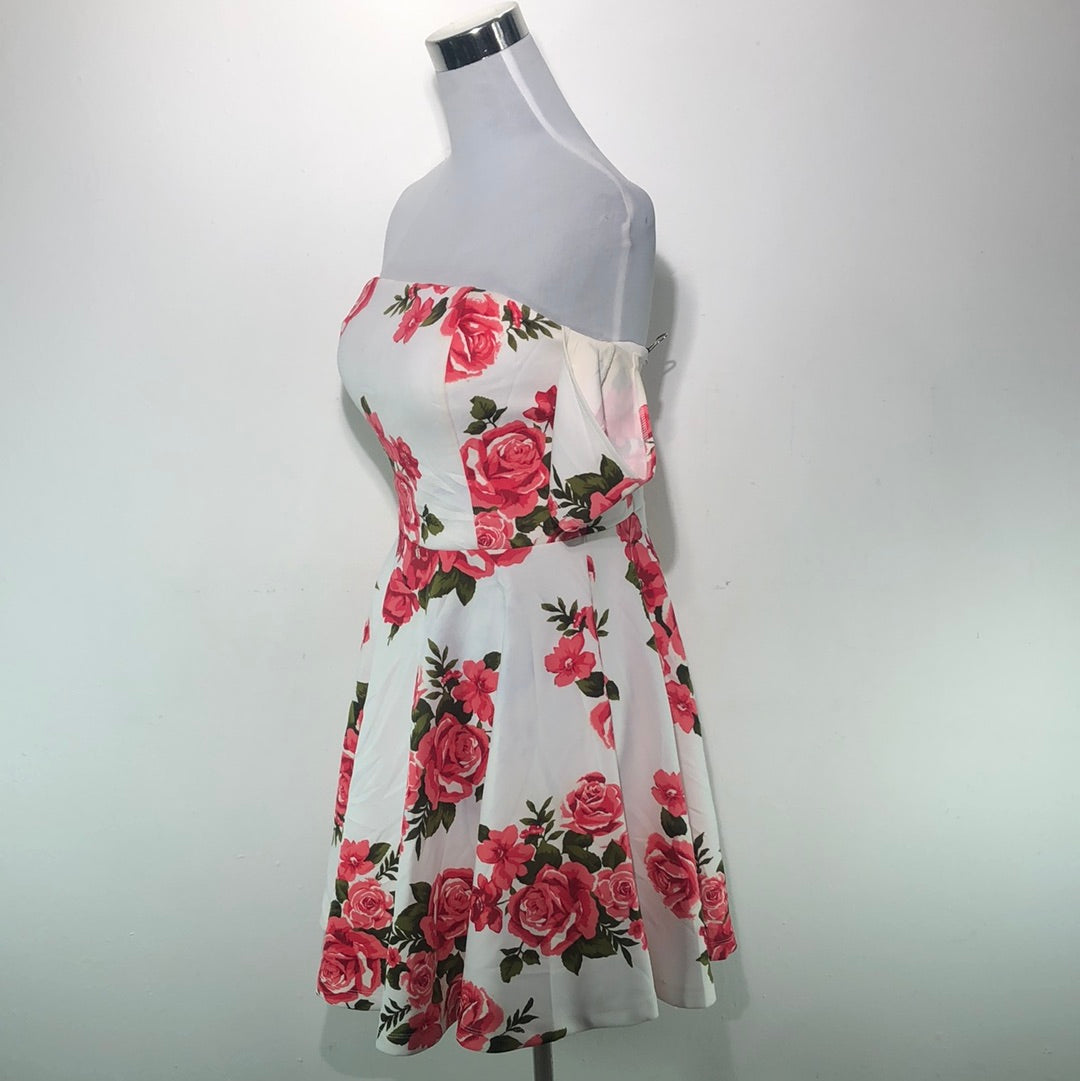 Vestido Blanco de Flores GB