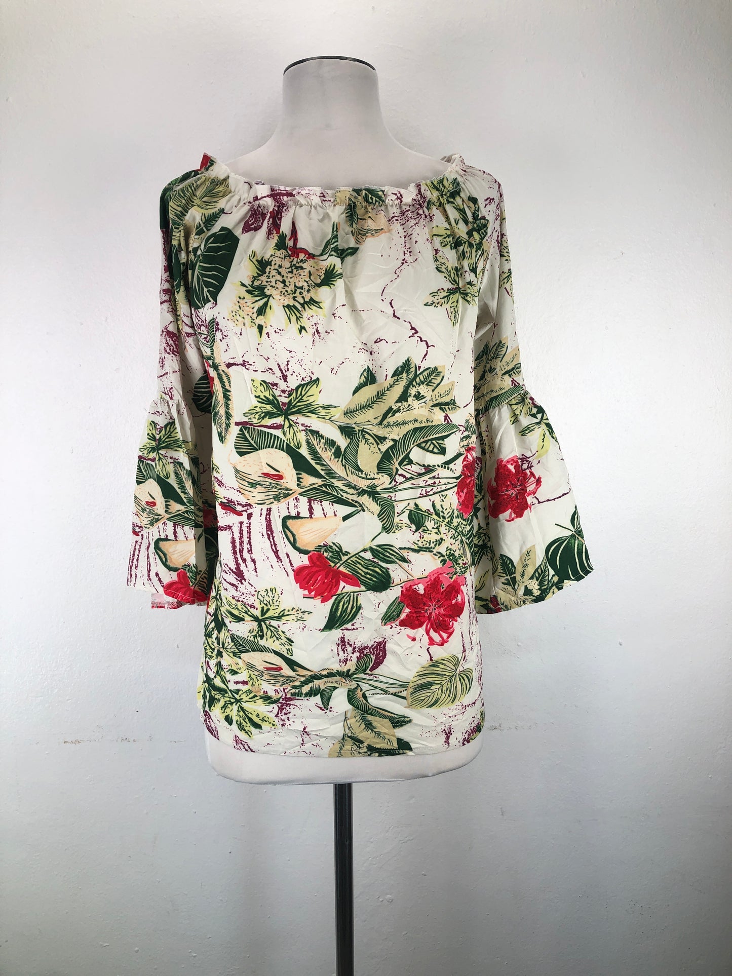 Blusa Crema Floras Style Dome