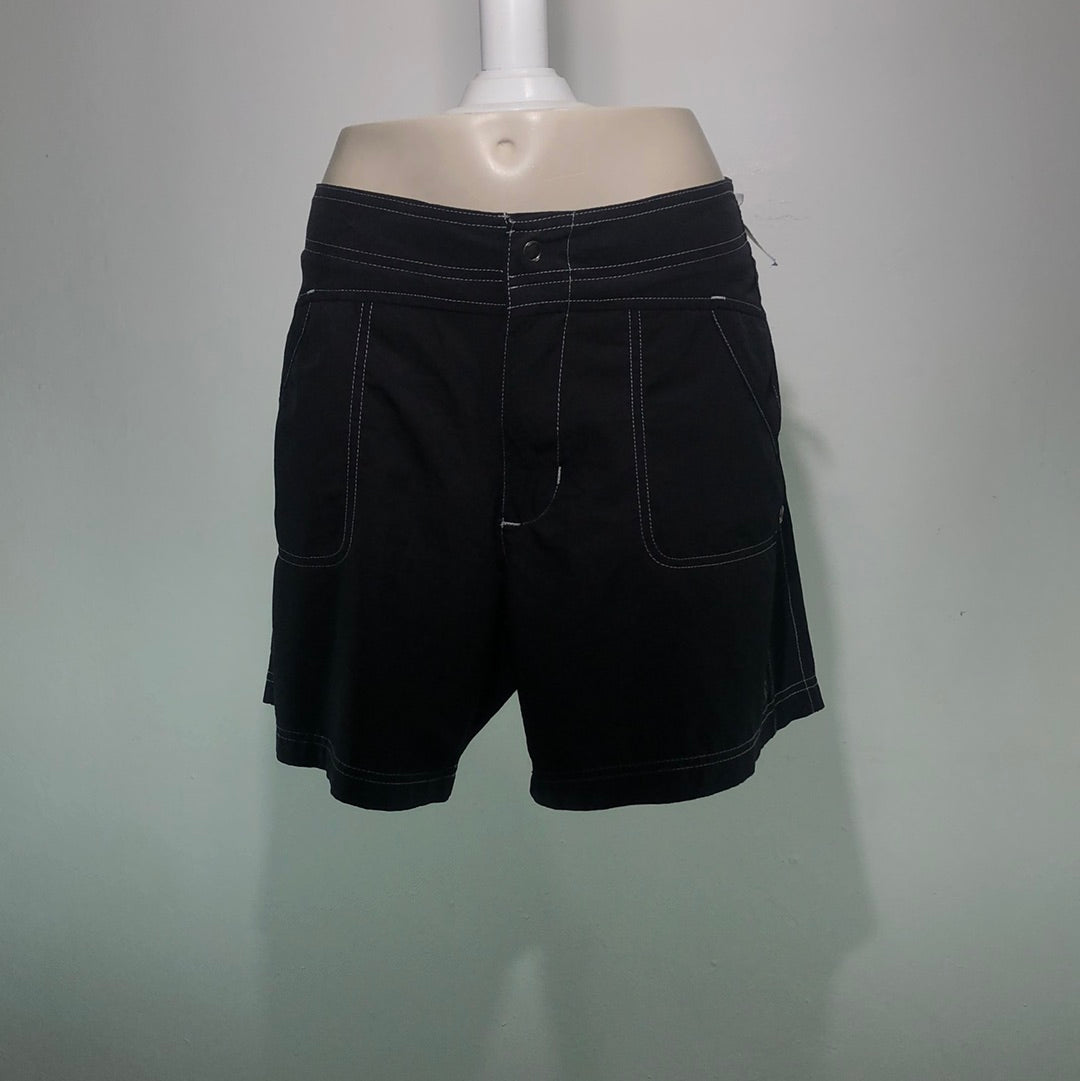 Short Negro Zero Posur