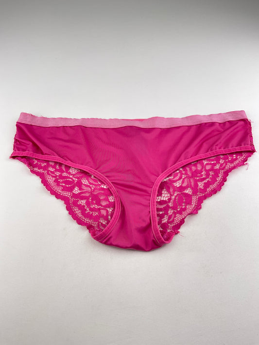Panti Rosado Floral BCBGeneration
