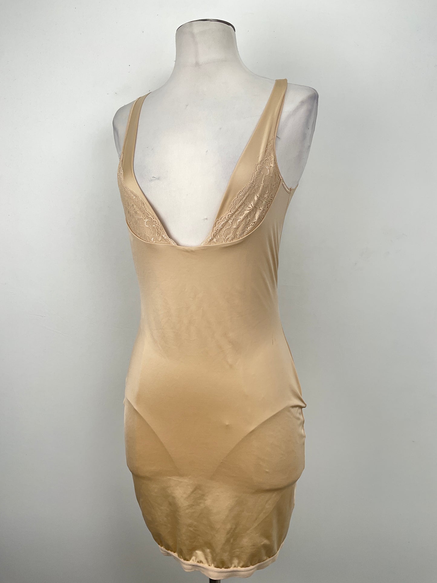 Faja Tipo Vestido Crema Maidenform
