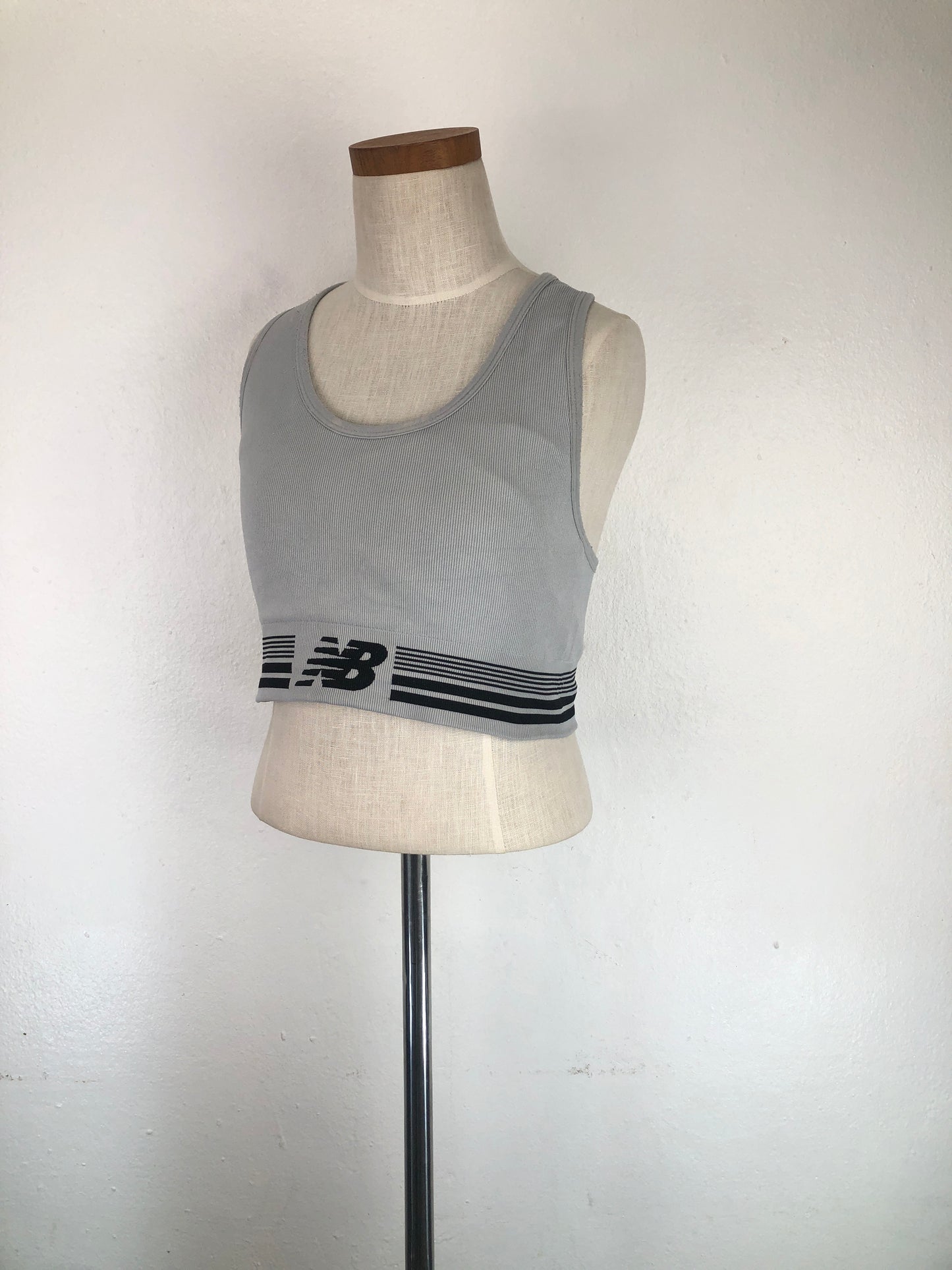 Blusita Gris Deportivo New Balance