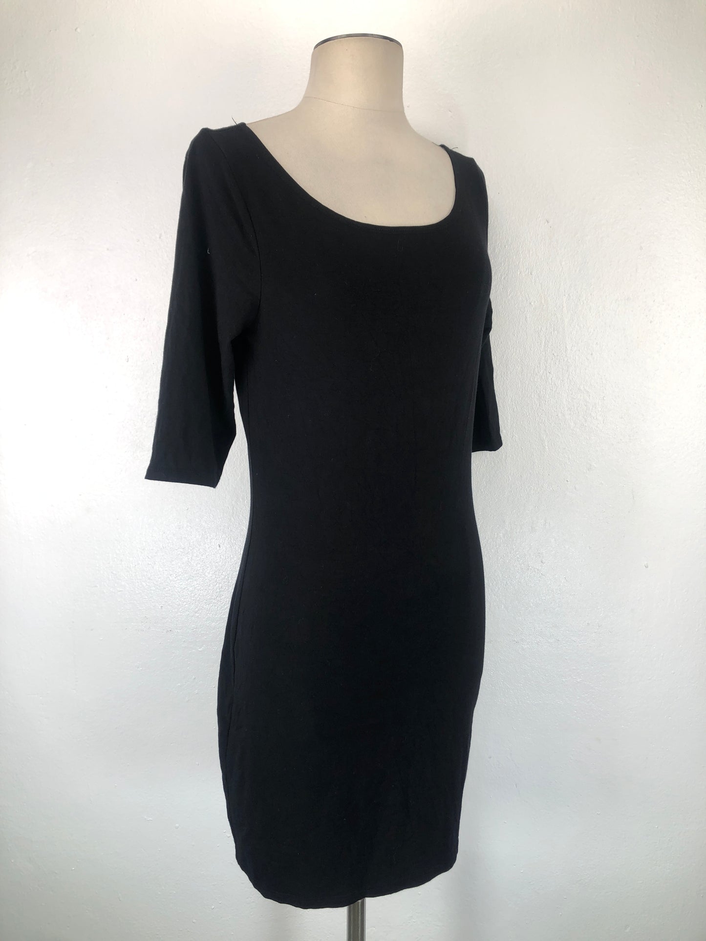 Vestido Negro FASHION NOVA