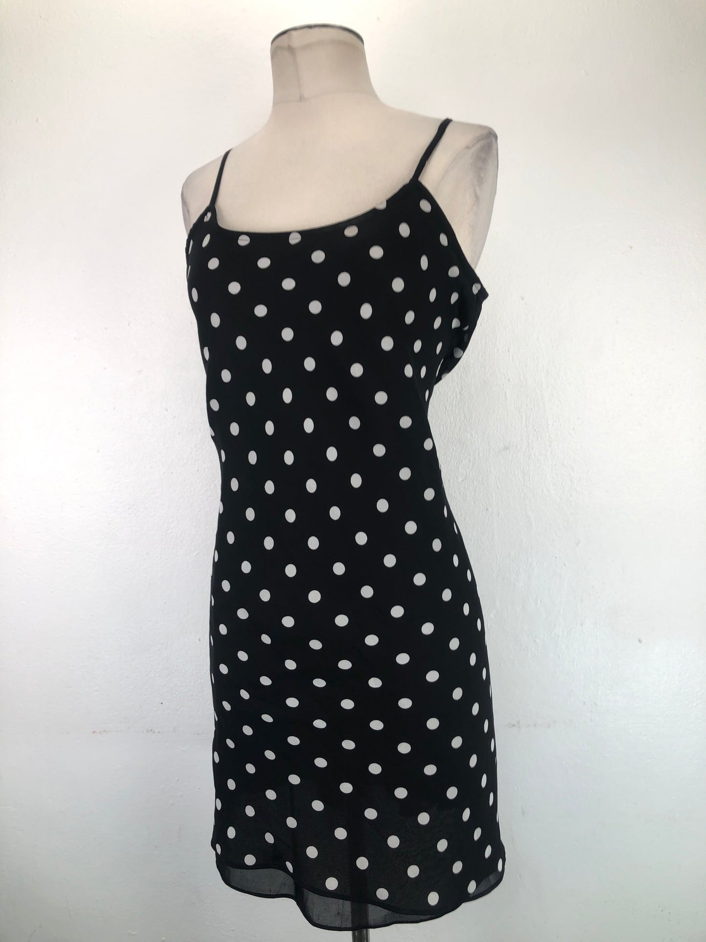 Vestido Negro de Lunares Dby