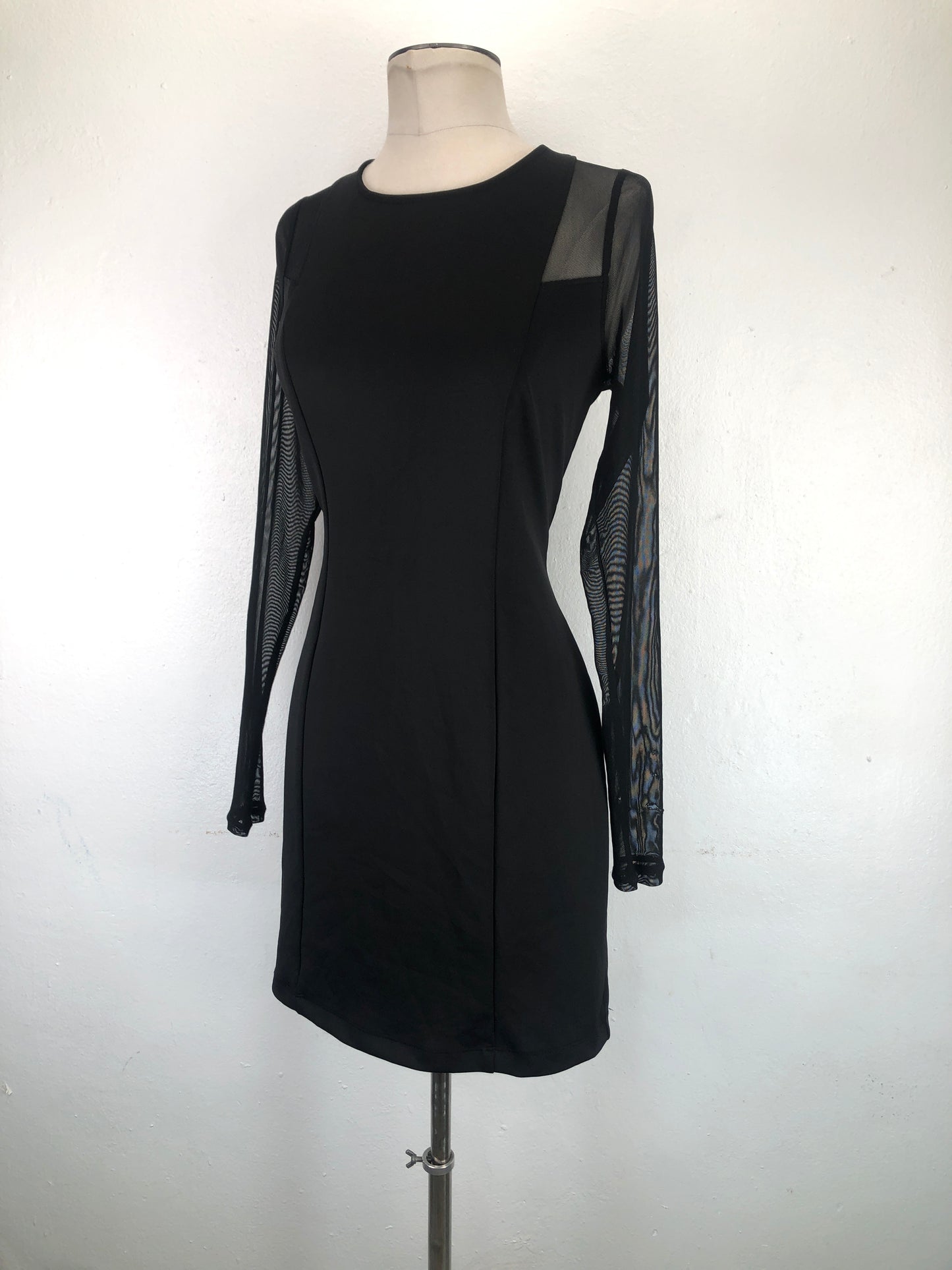 Vestido Negro Forever 21