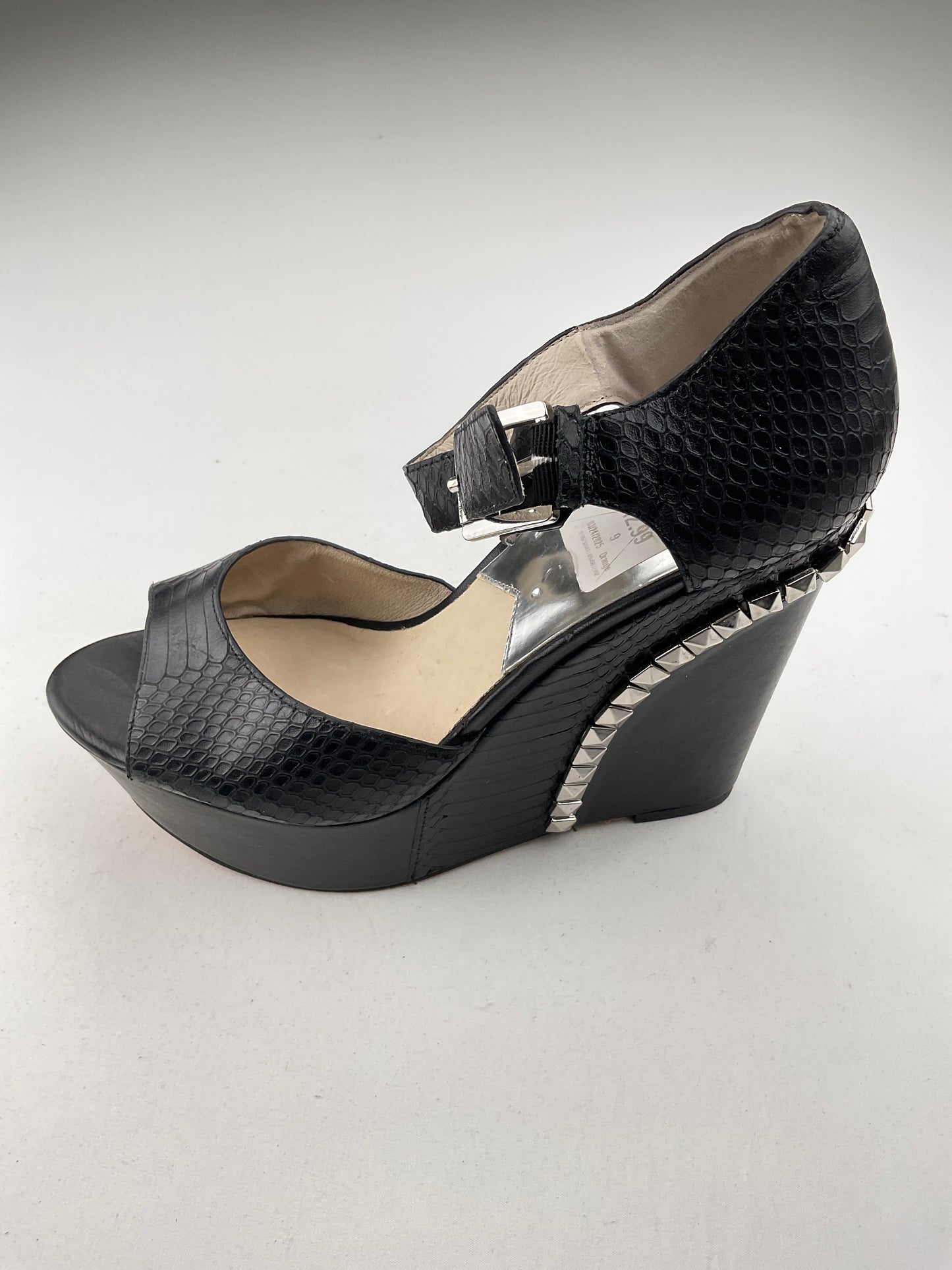 Zapatilla Negro Plataforma Michael Kors