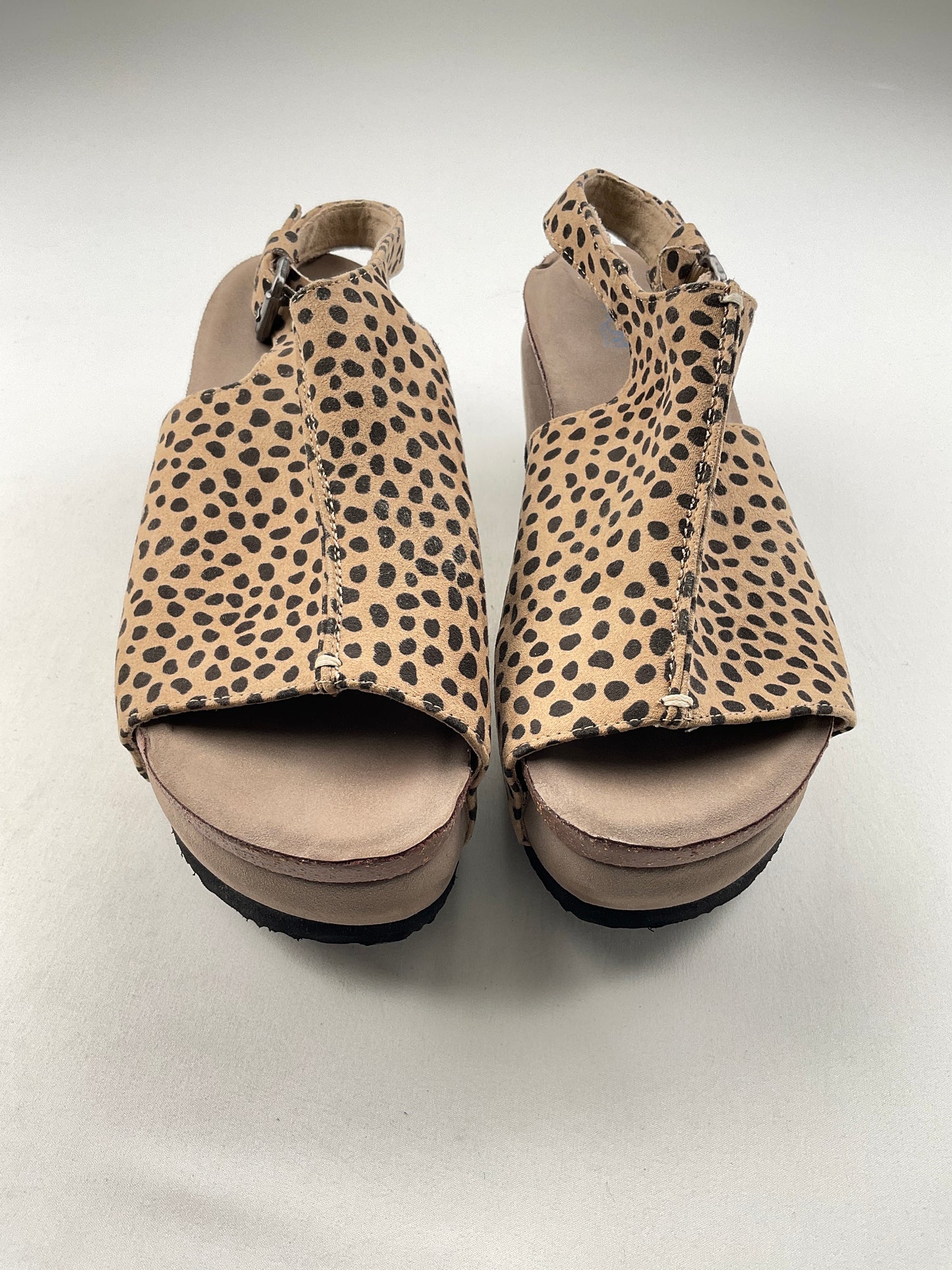 Zapatilla leopardo Axxiom