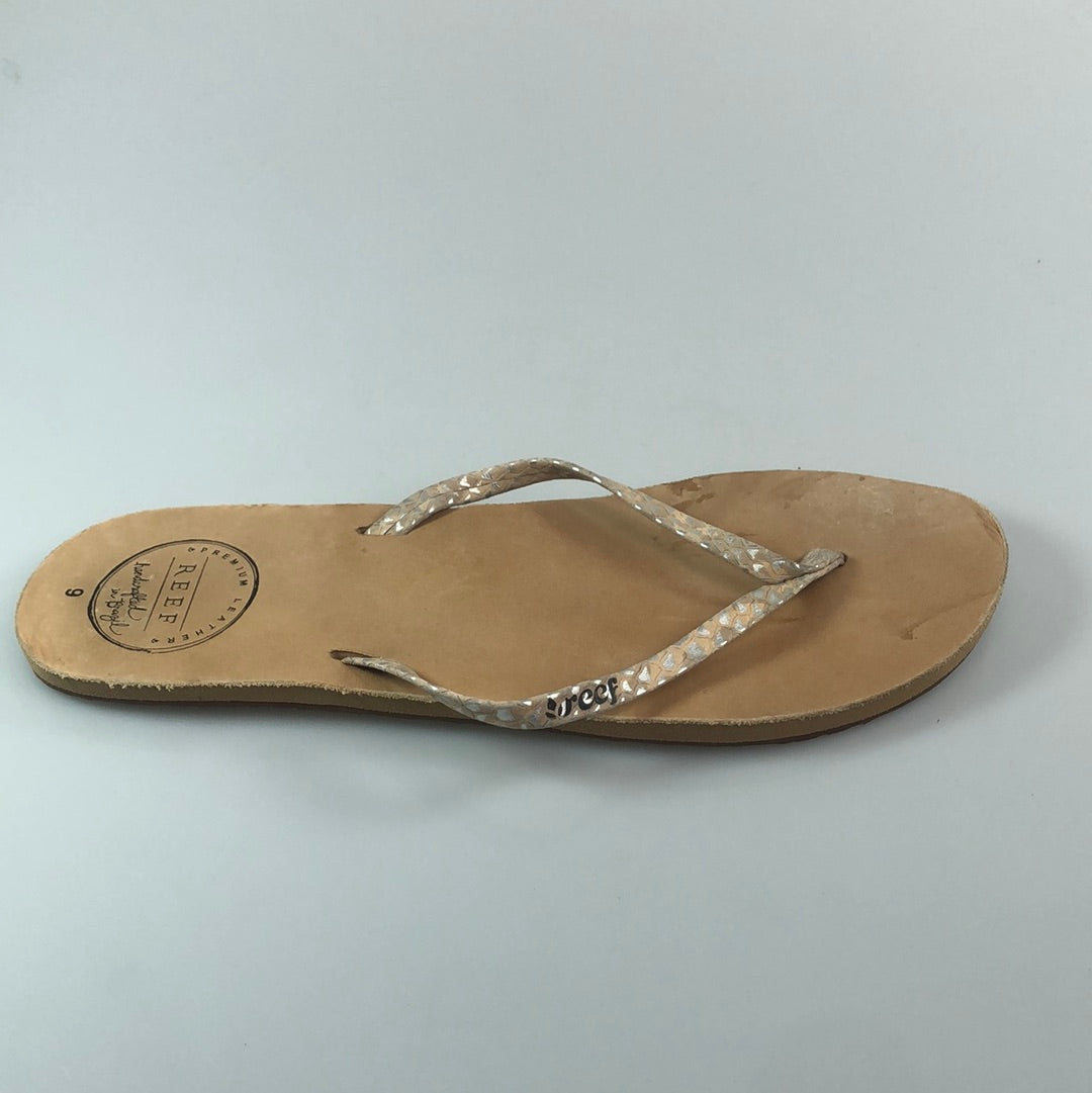 Sandalia Crema Reef