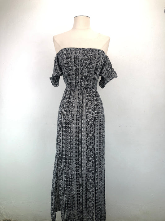 Vestido Negro De flores Trixni