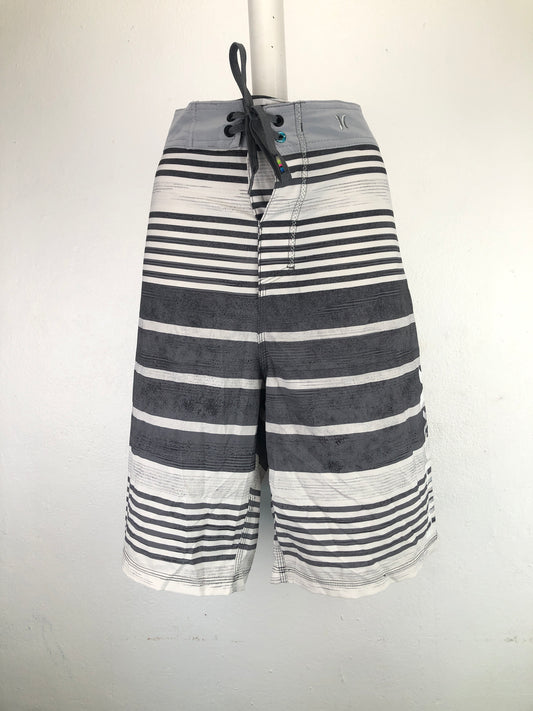 Short Gris de Rayas Hurley