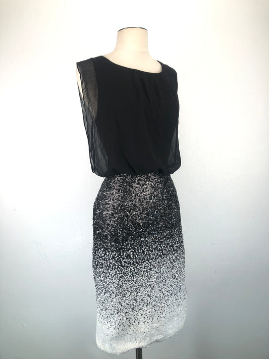 Vestido Negro de Brillo Calvin Klein