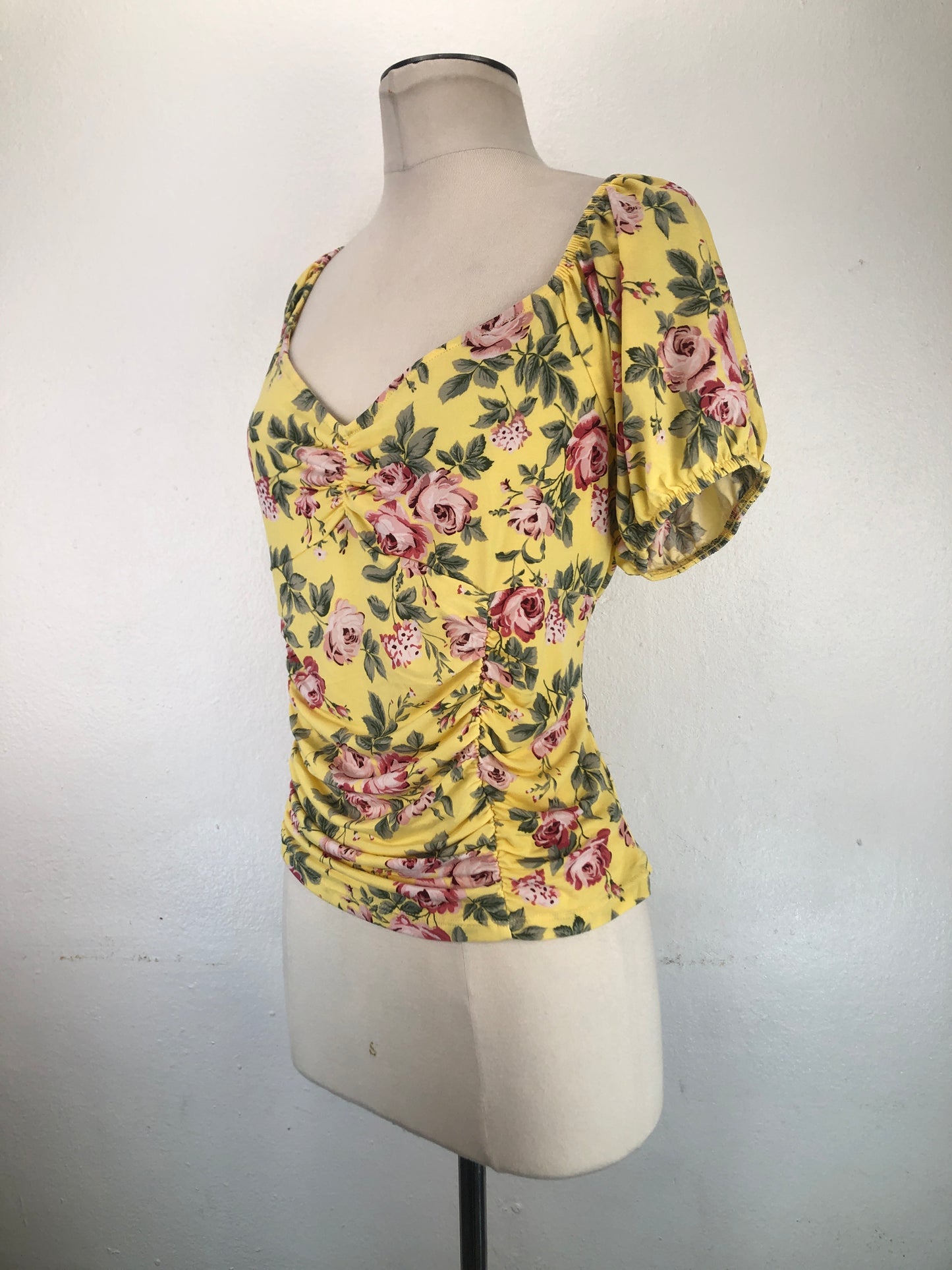 Blusa Amarillo Floral Ambiance