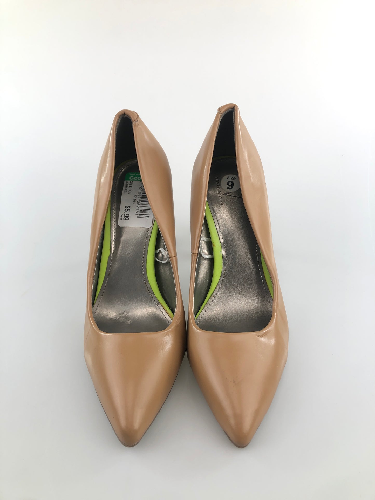 Zapatos Crema de tacon Worthington