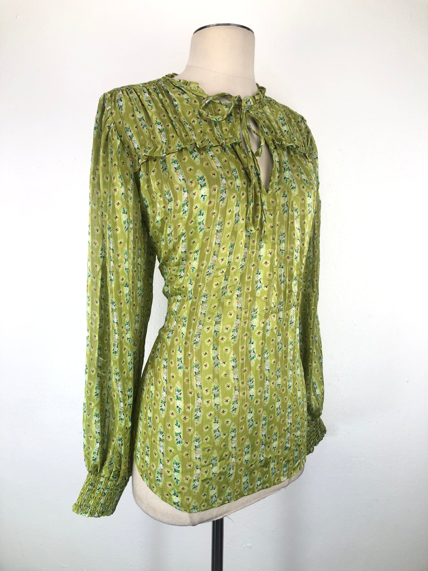 Blusa Verde de Flores Maison D Amelie