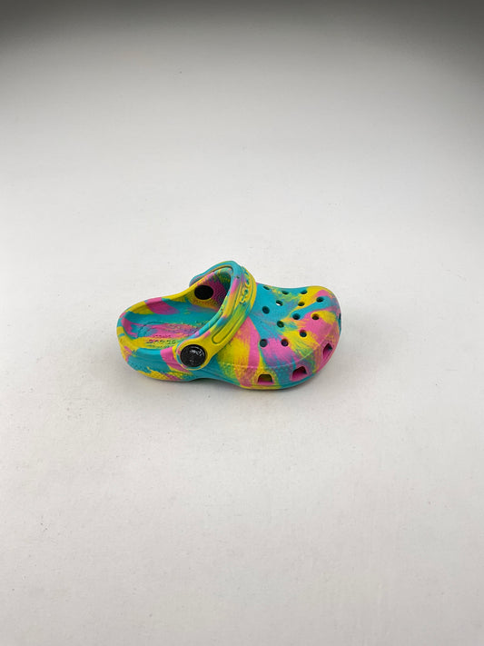 Sandalia Multicolor Crocs