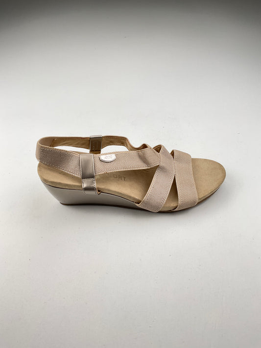 Zapatilla Crema Plataforma Ak Sport