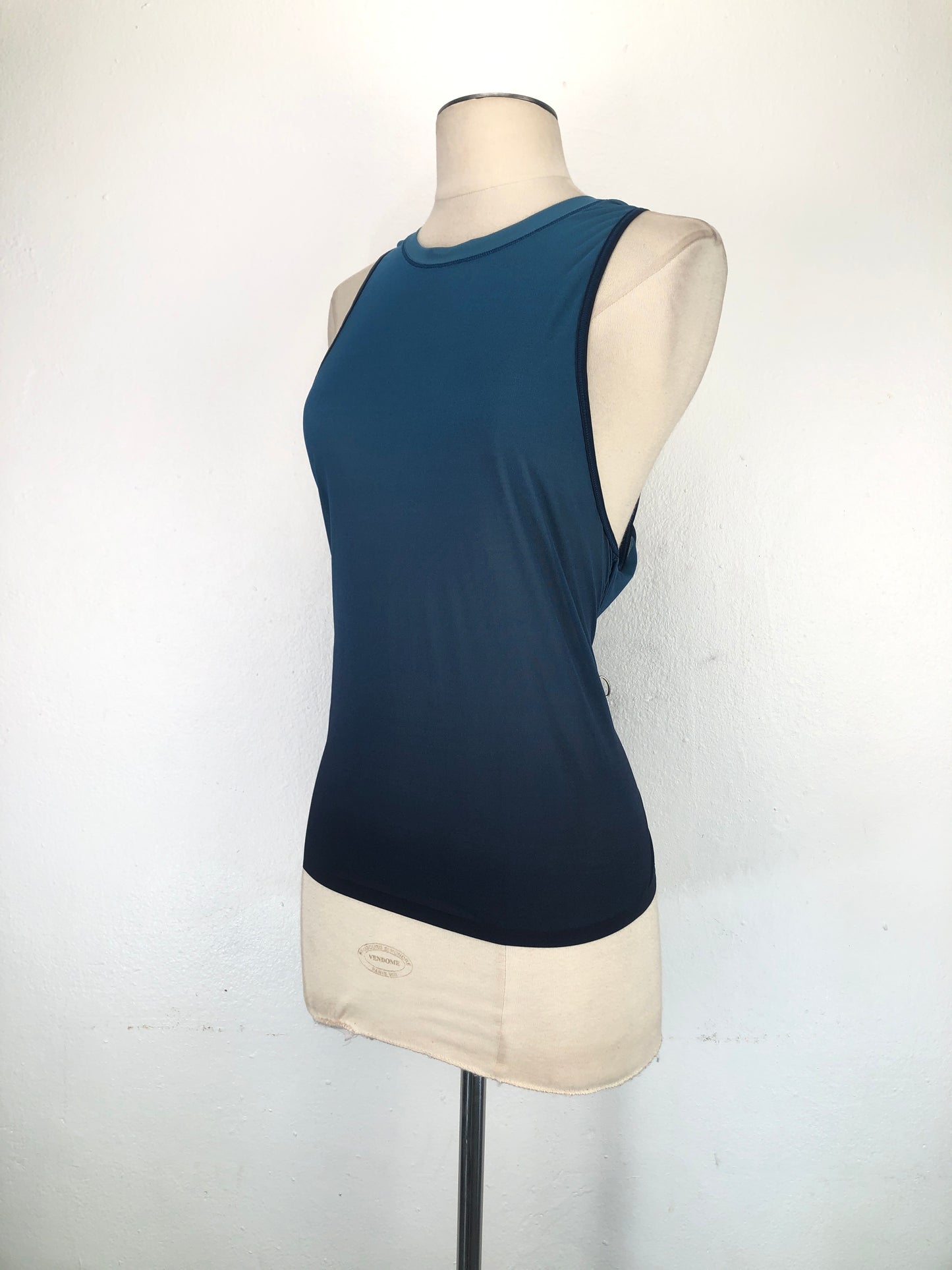 Camiseta Azul marino Luluremon