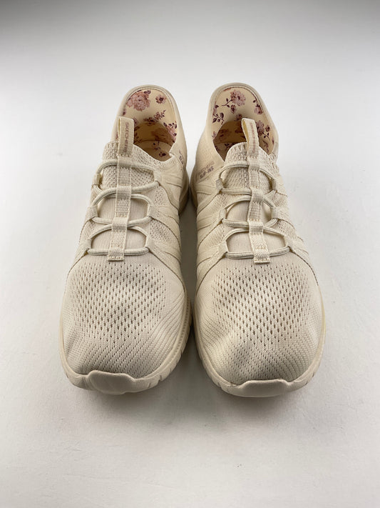 Tenis Crema Deportivo Slipins