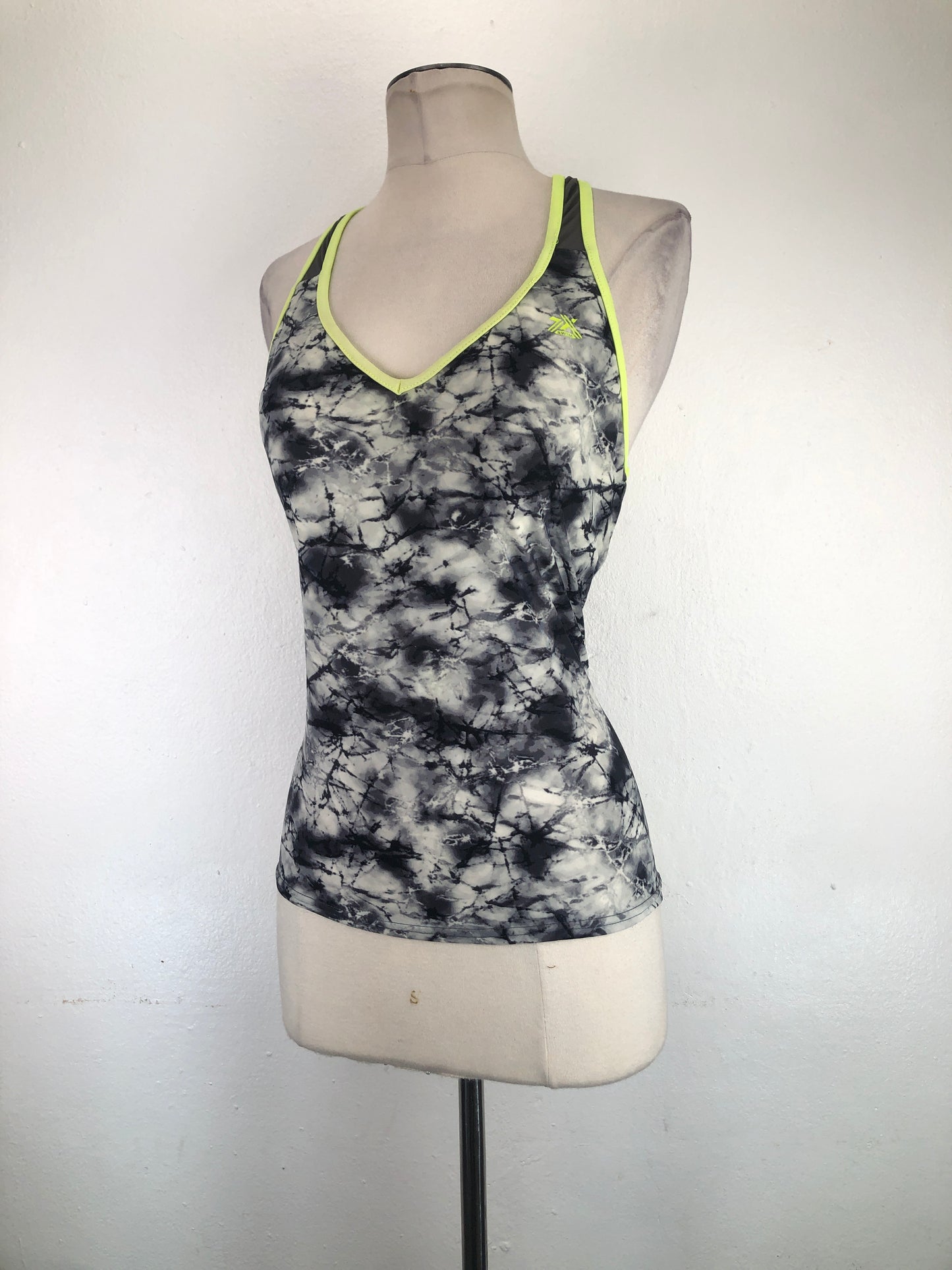 Blusa Gris Deportivo Variangis