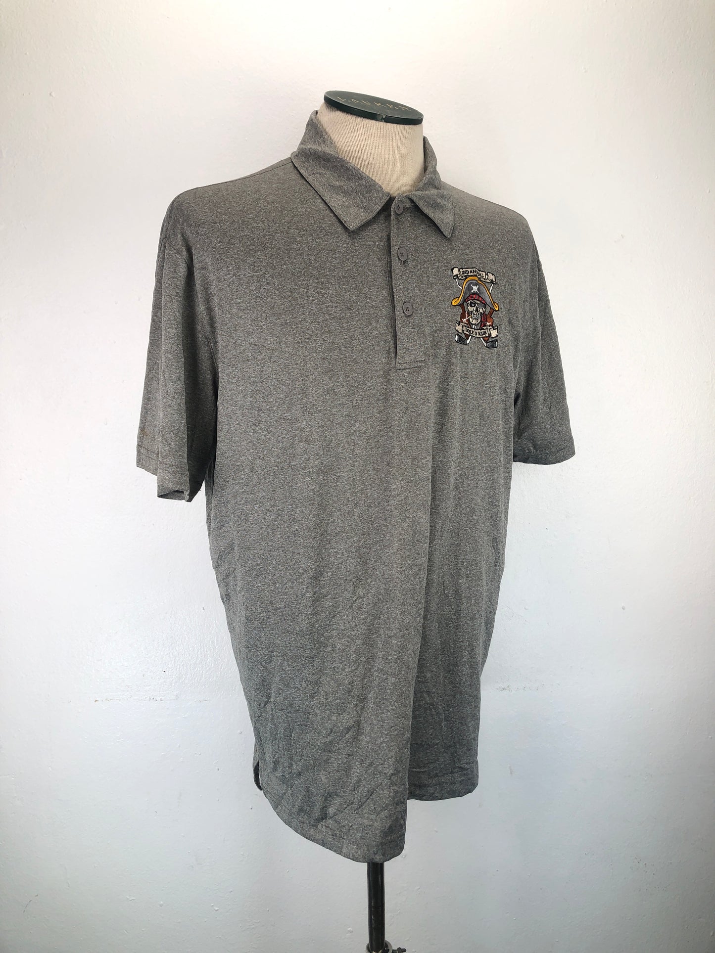 Camiseta Gris Sport Tek