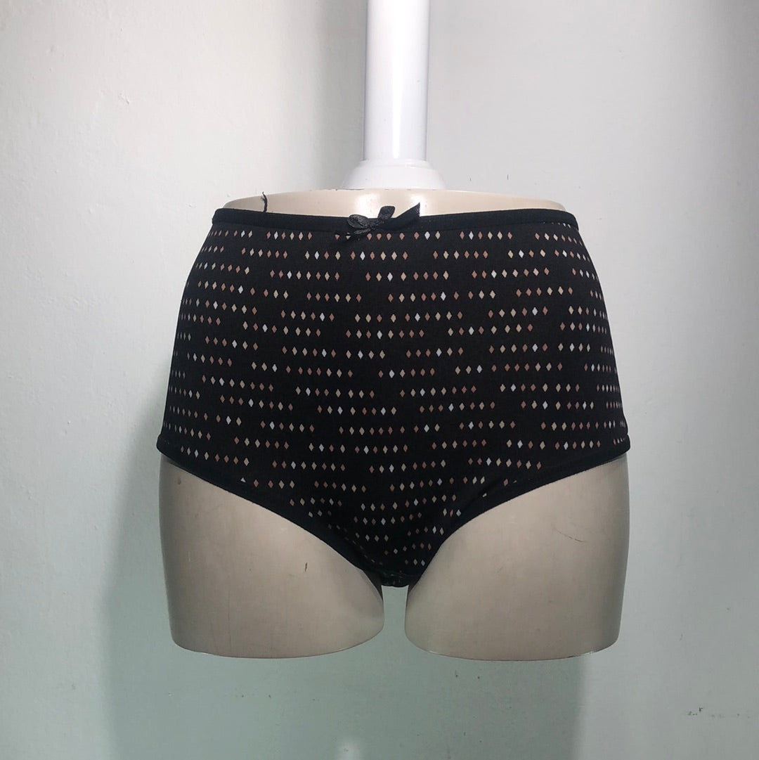 Panti Negro Delta Burke