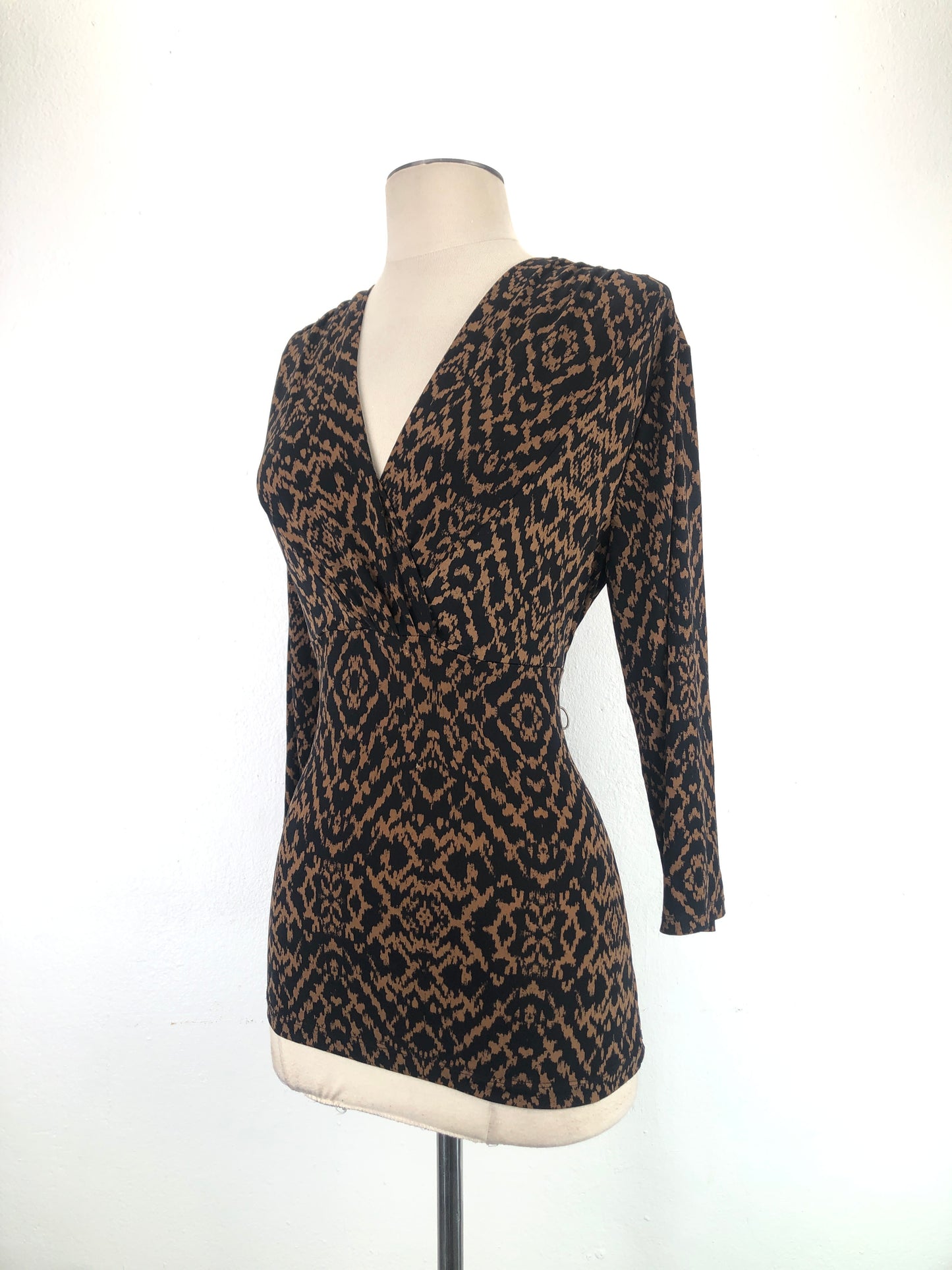 Blusa Chocolate Liz Co.