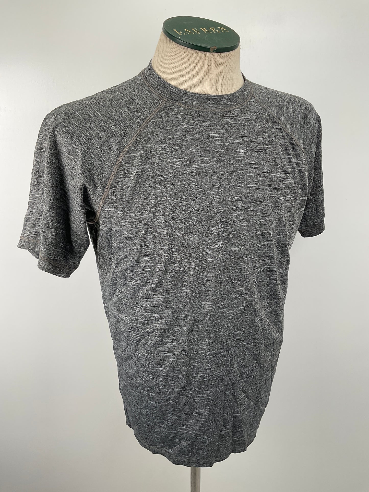 Camiseta Gris Deportivo Nike