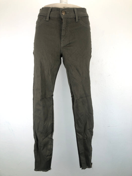 Pantalon Verde pistola