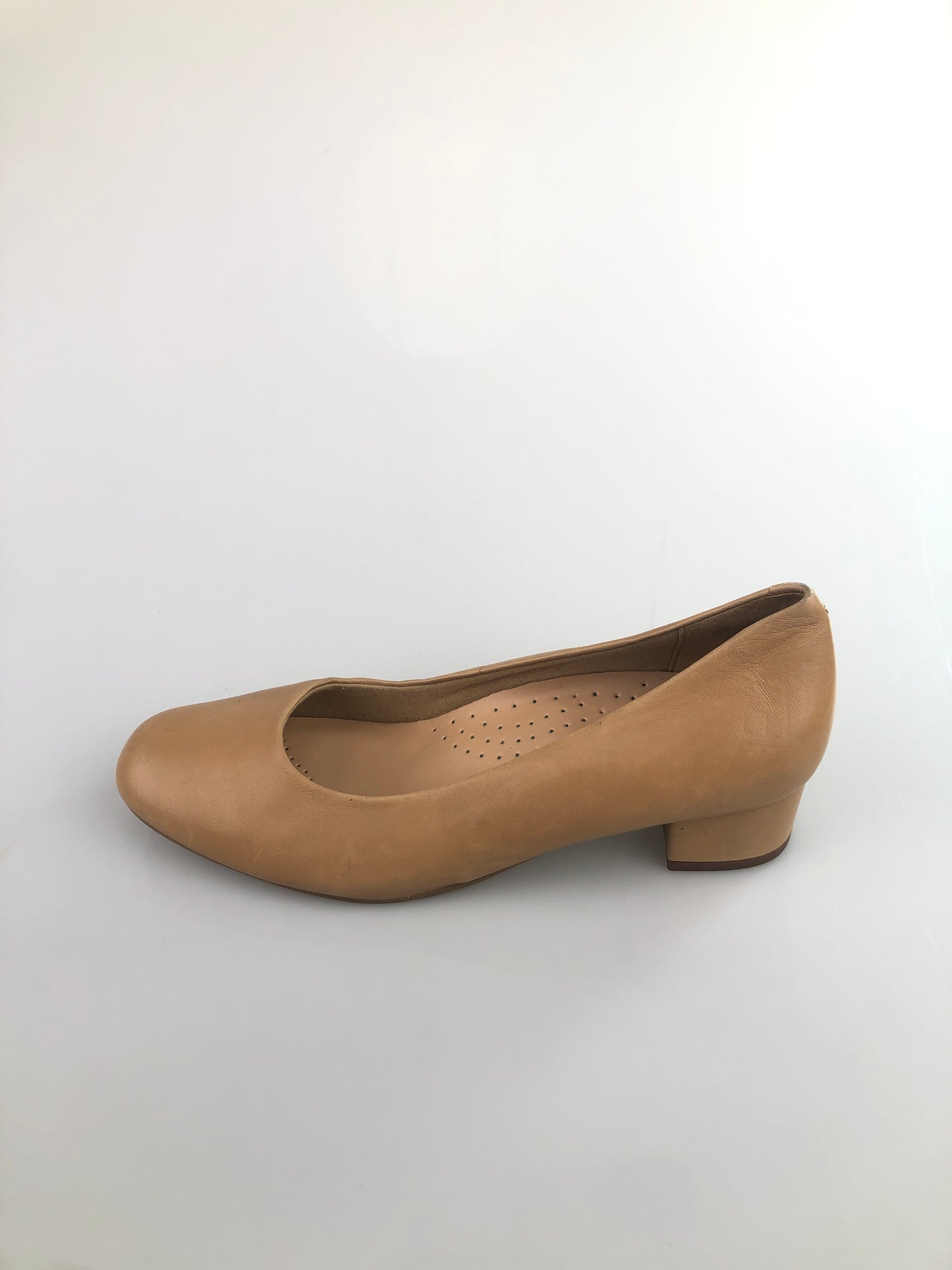 Zapatos Crema Trotters