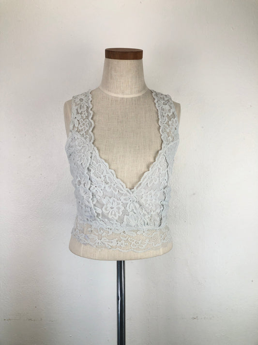 Blusita Blanco Floral Deportivo Variangis