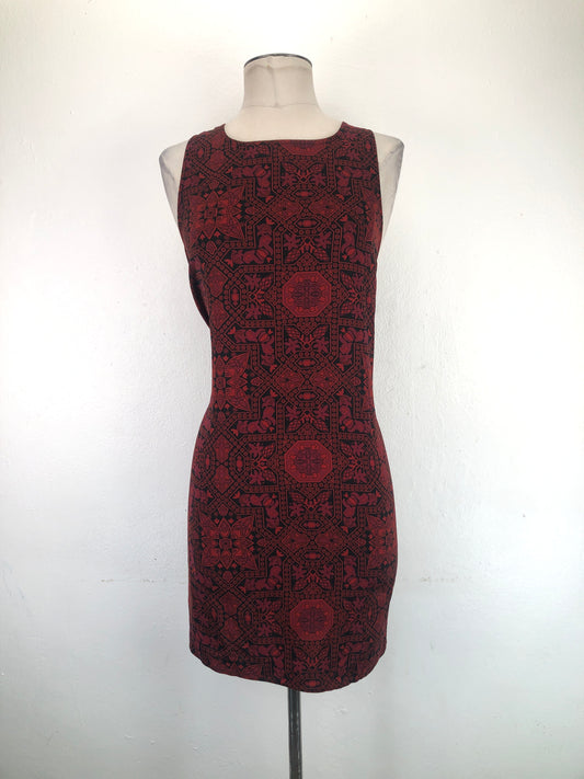 Vestido rojo Vino Floral Staringatestar