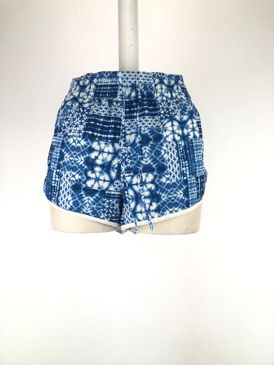Short Azul Floral No Boundaries