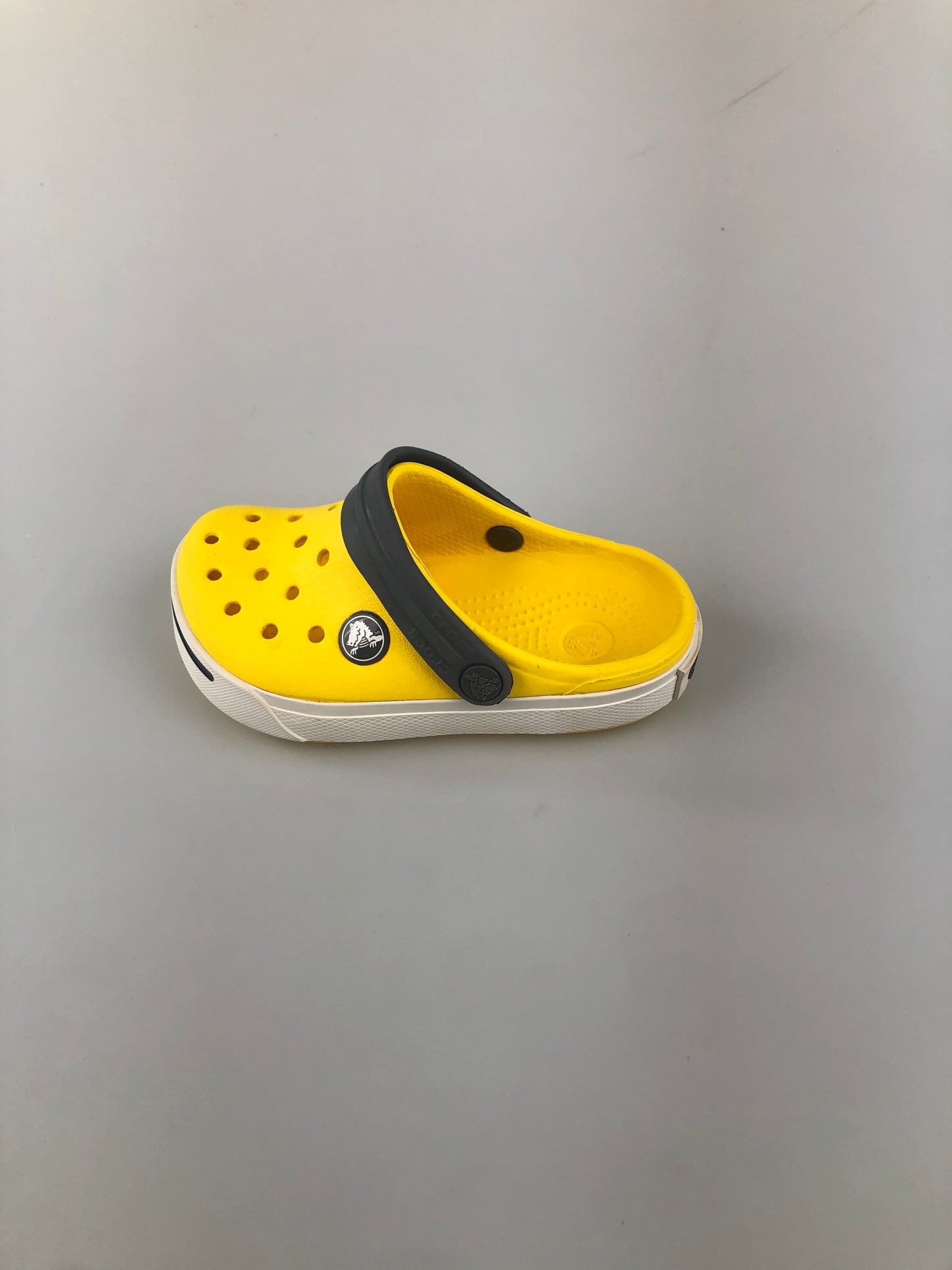 Sandalia Amarillo Crocs