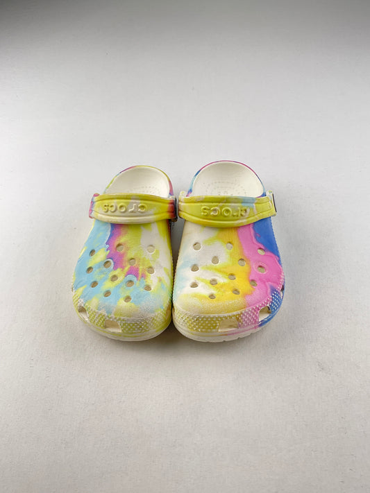 Sandalia Multicolor Crocs