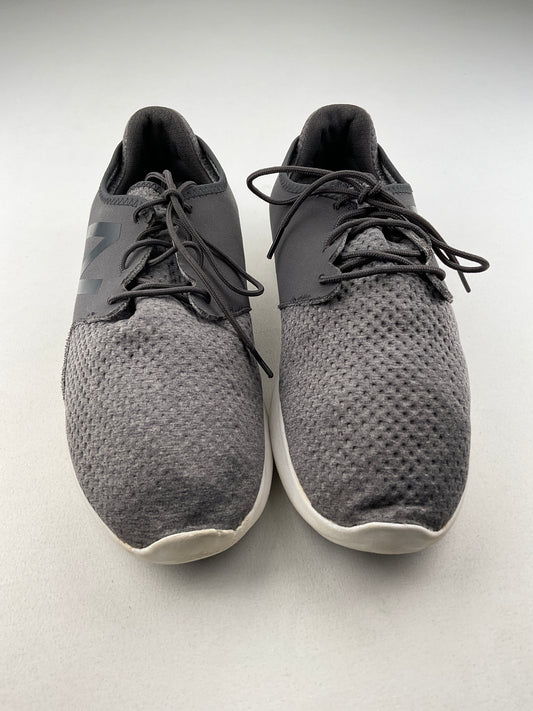 Tenis Gris Deportivo New Balance