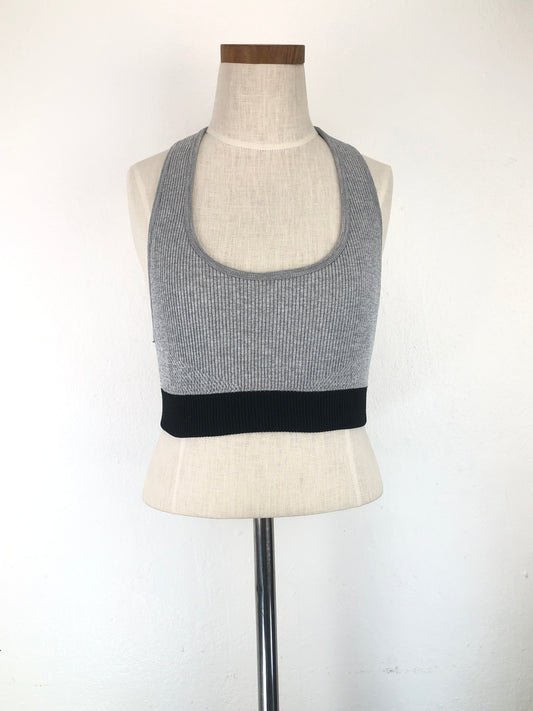 Blusita Gris Deportivo Forever21