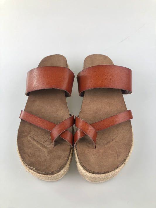 Sandalia Marron Madden Girl