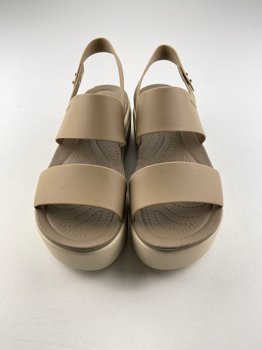 Zapatilla Crema Plataforma Crocs