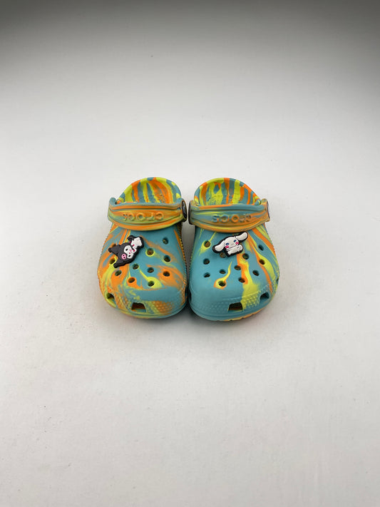 Sandalia Multicolor Crocs