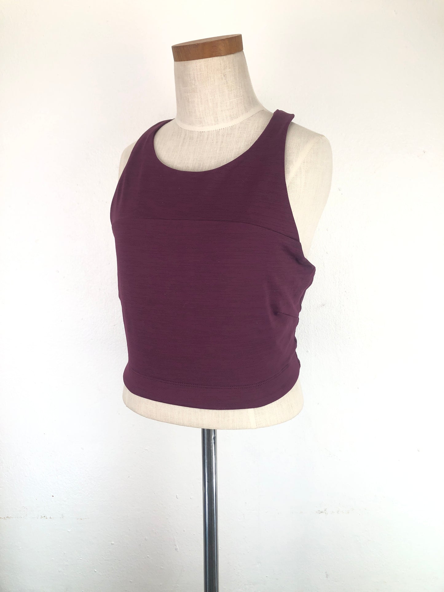 Blusita Rojo vino Deportivo Outdoor Voices