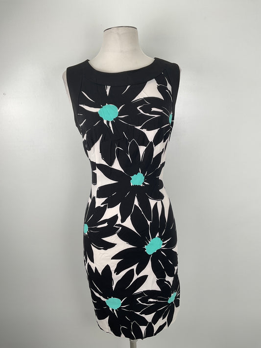 Vestido Negro Floral Ronni Nicole