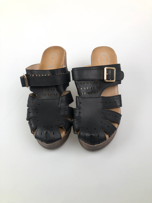 Zapatilla Negro de Tacon Atalina