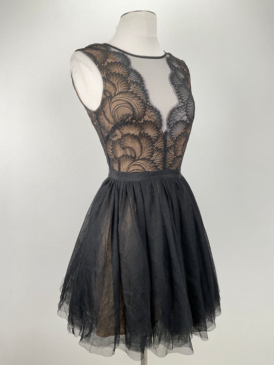 Vestido Negro Floral Bebe