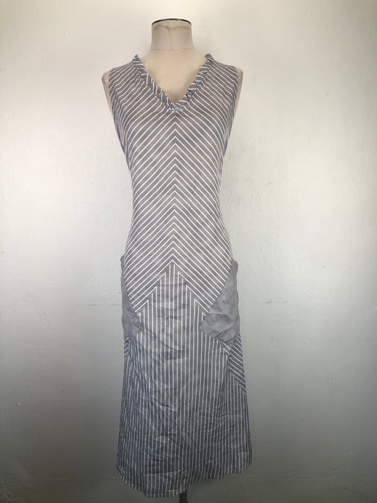 Vestido Gris de Rayas Variangis